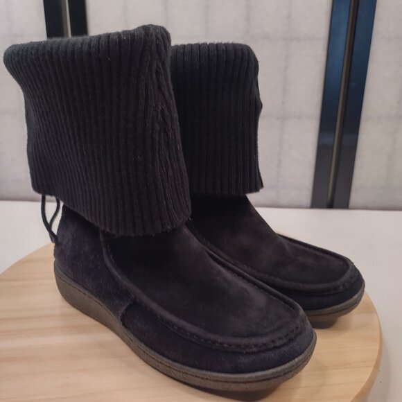 The North Face Black Suede & Cable Knit Distressed Snow Boots Women US 7 - Picture 2 of 15